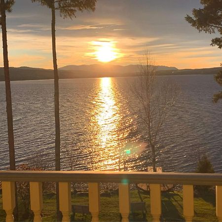 Estello Suites & Spa Lac-Mégantic 외부 사진