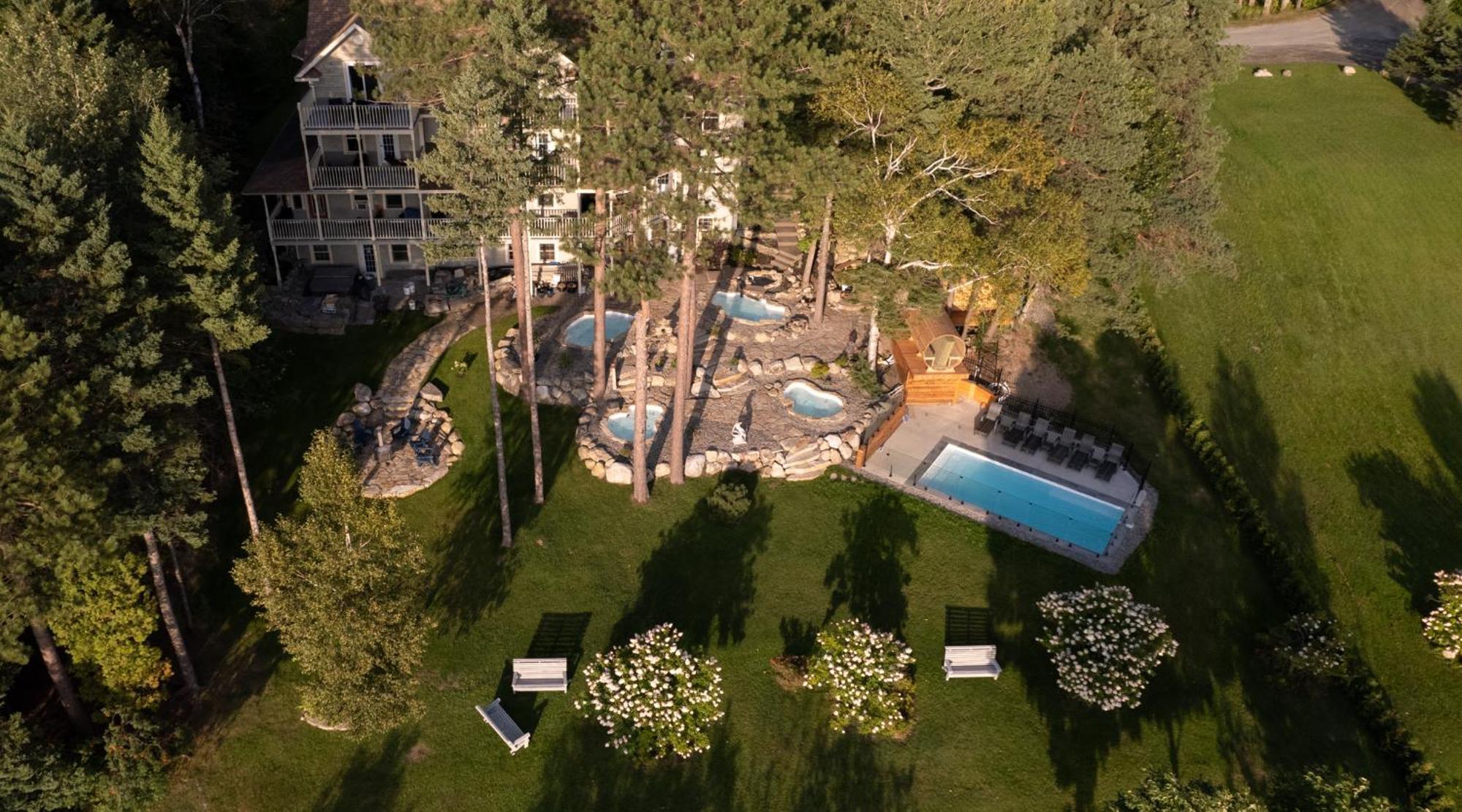 Estello Suites & Spa Lac-Mégantic 외부 사진
