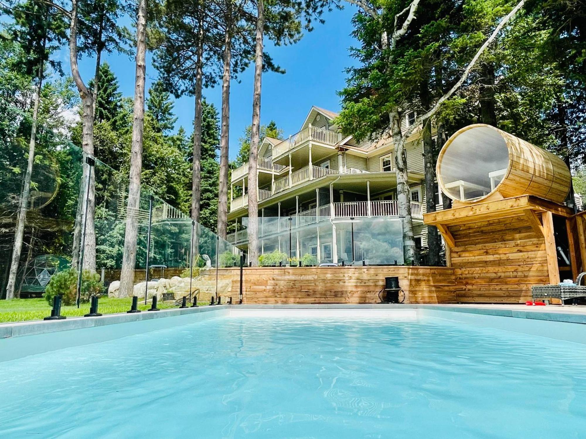 Estello Suites & Spa Lac-Mégantic 외부 사진