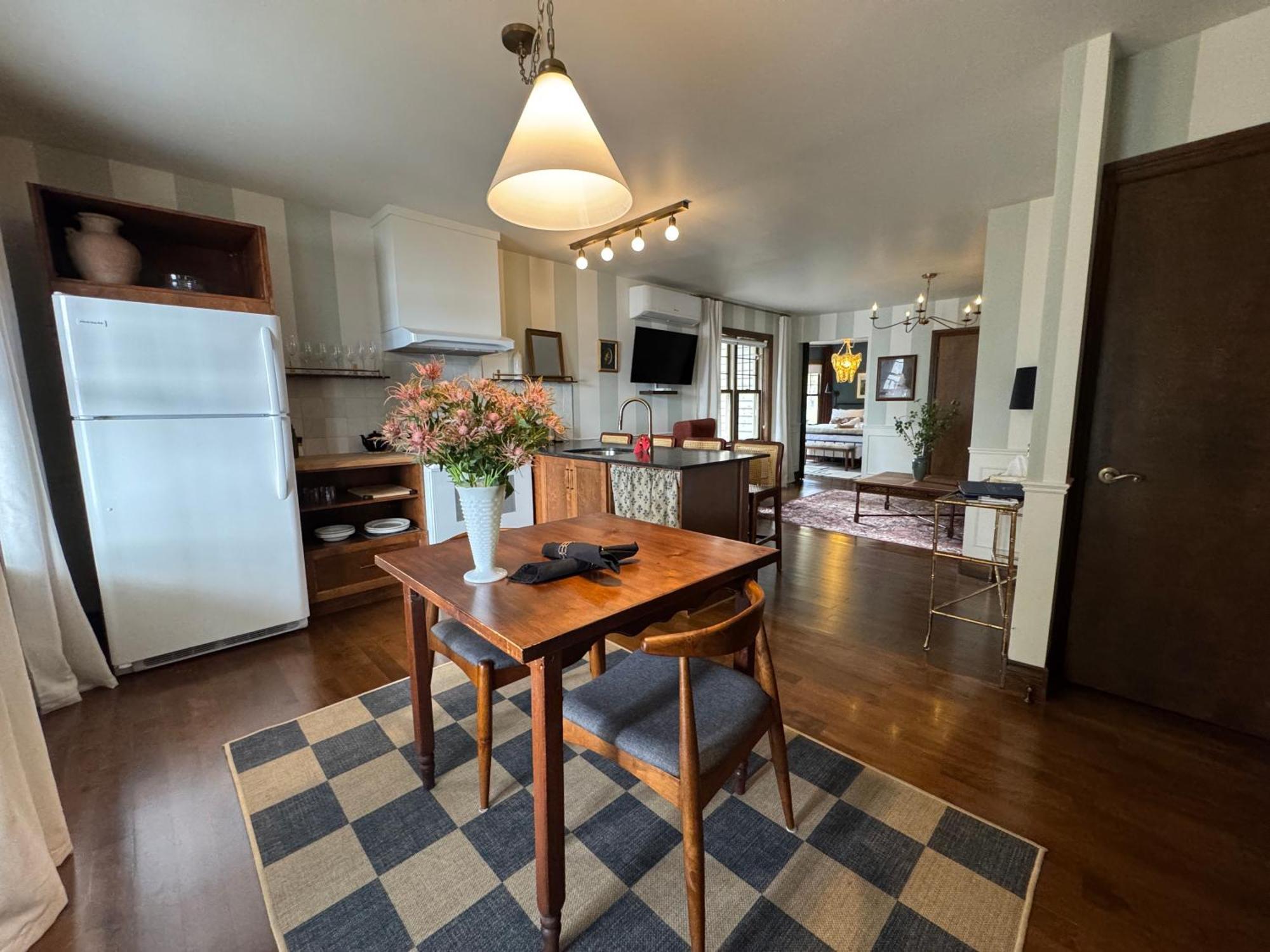 Estello Suites & Spa Lac-Mégantic 외부 사진